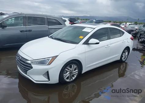 2019 Hyundai Elantra Value Edition z USA, uszkodzony, nr VIN 5NPD84LF1KH455379